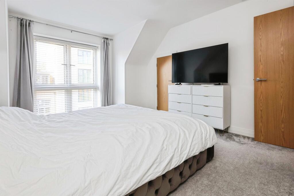 Additional image 8 of New House Farm Drive, Northfield, Birmingham