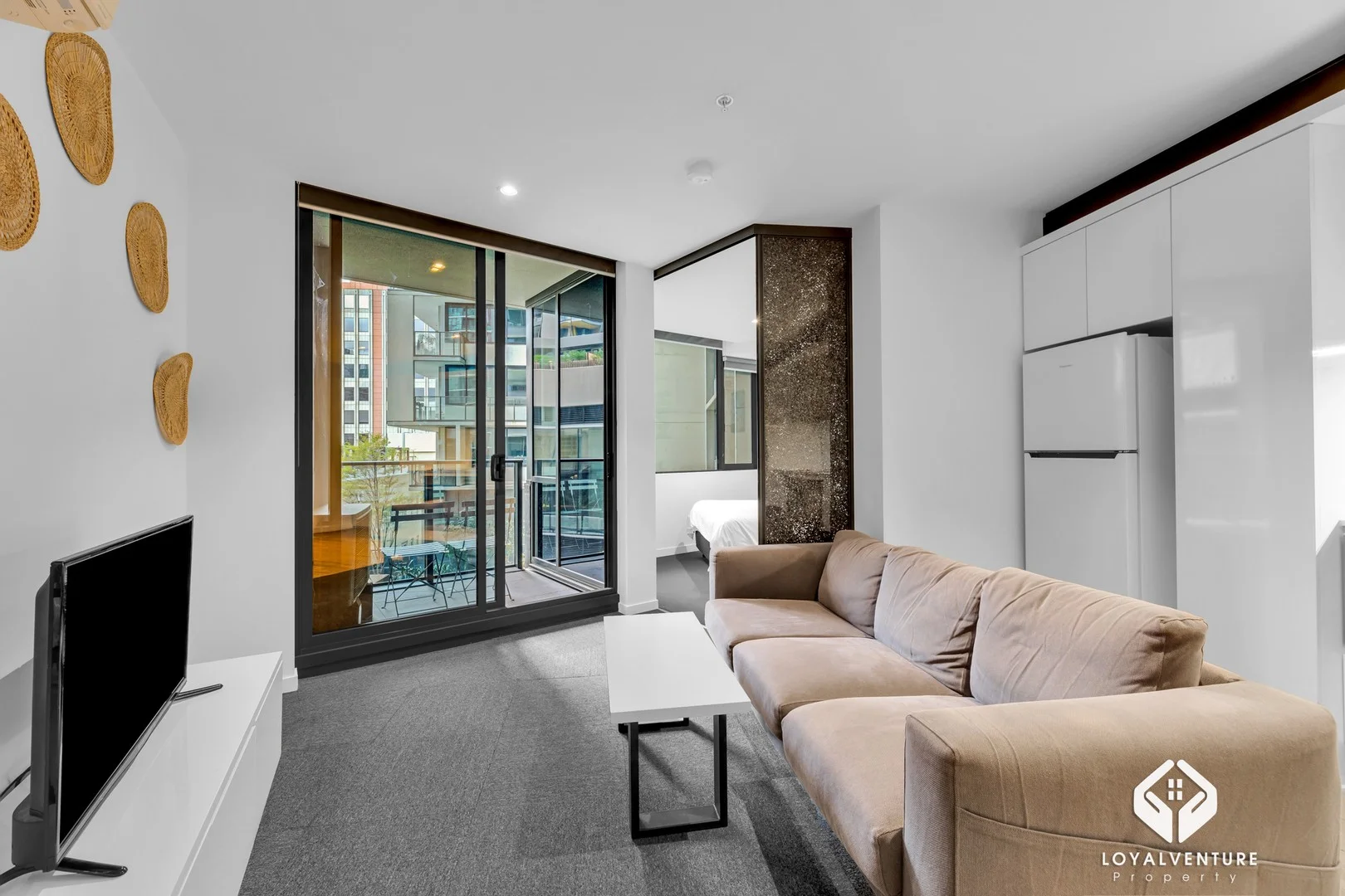 713/33 Rose Lane, Melbourne VIC 3000