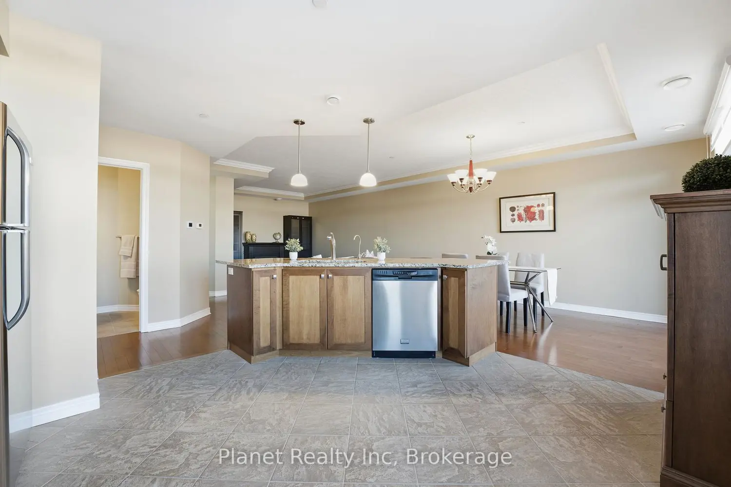 Additional image 6 of 65 Bayberry Drive C305