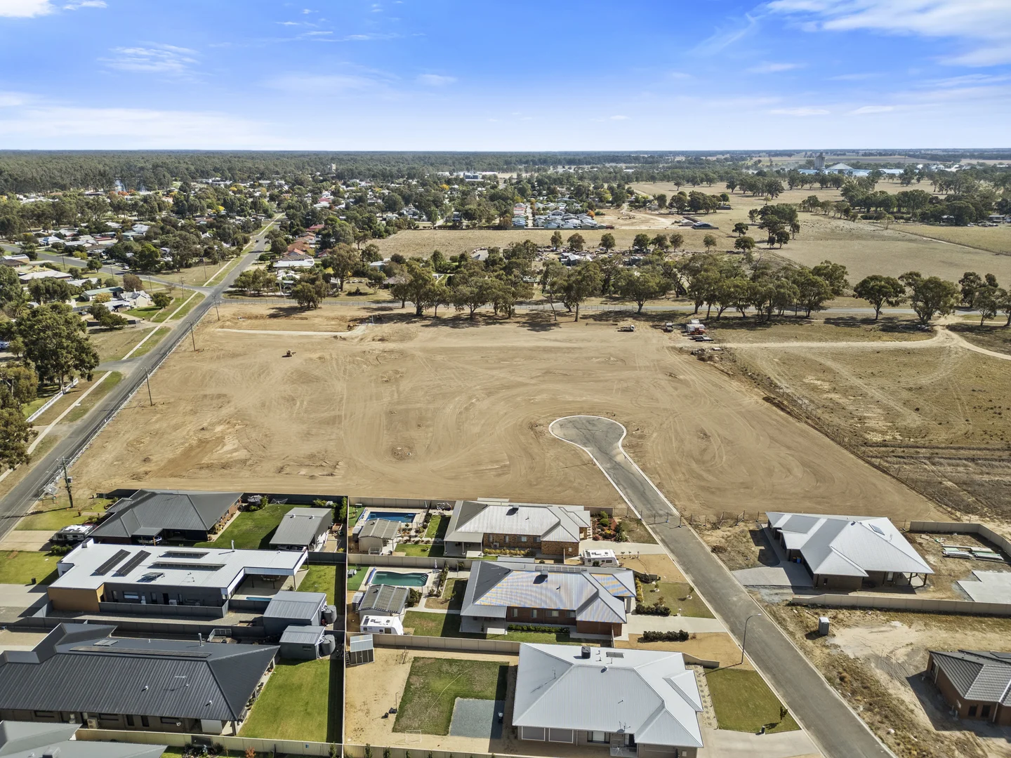 Additional image 3 of 4 - 8 Bruton Street, Tocumwal NSW 2714
