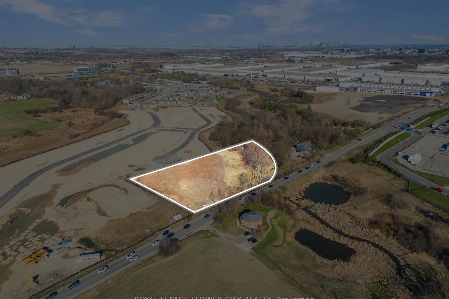 Additional image 5 of 8273 Heritage Road