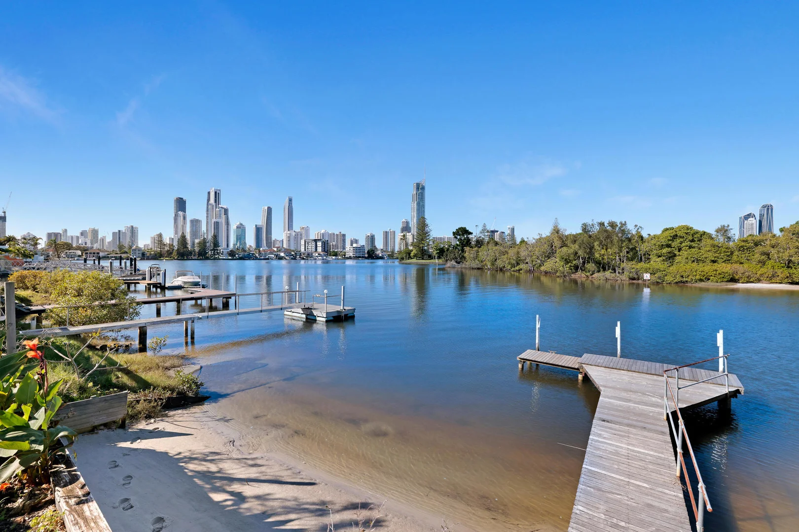 Additional image 9 of 11 The Promenade, Isle Of Capri QLD 4217