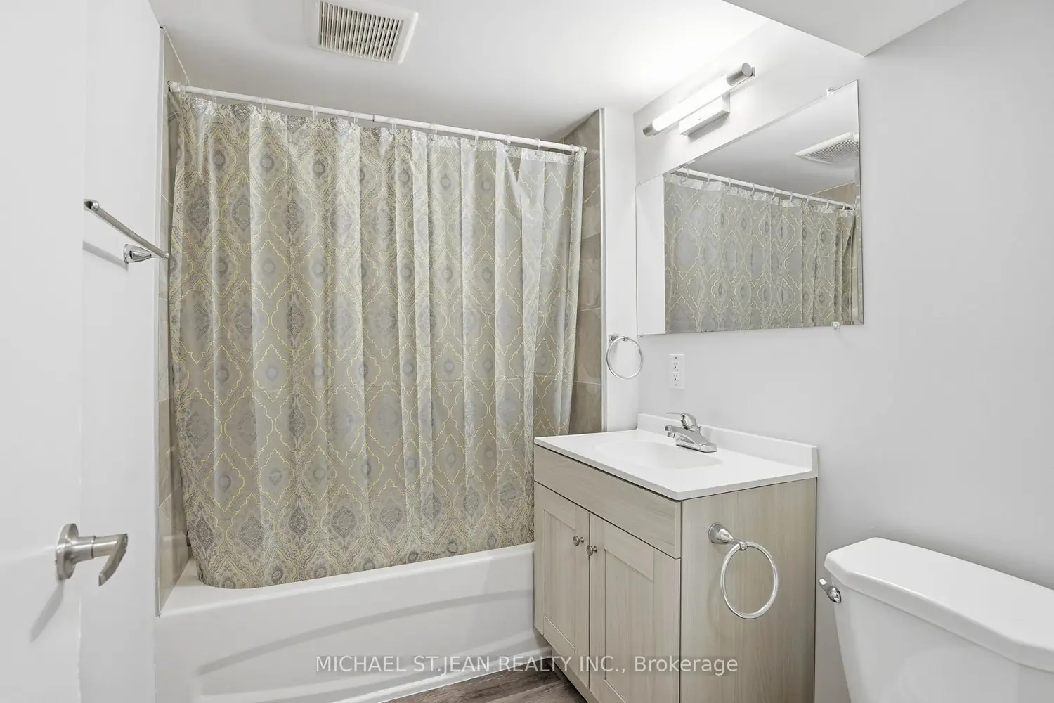 Additional image 18 of 93 Wellington Street