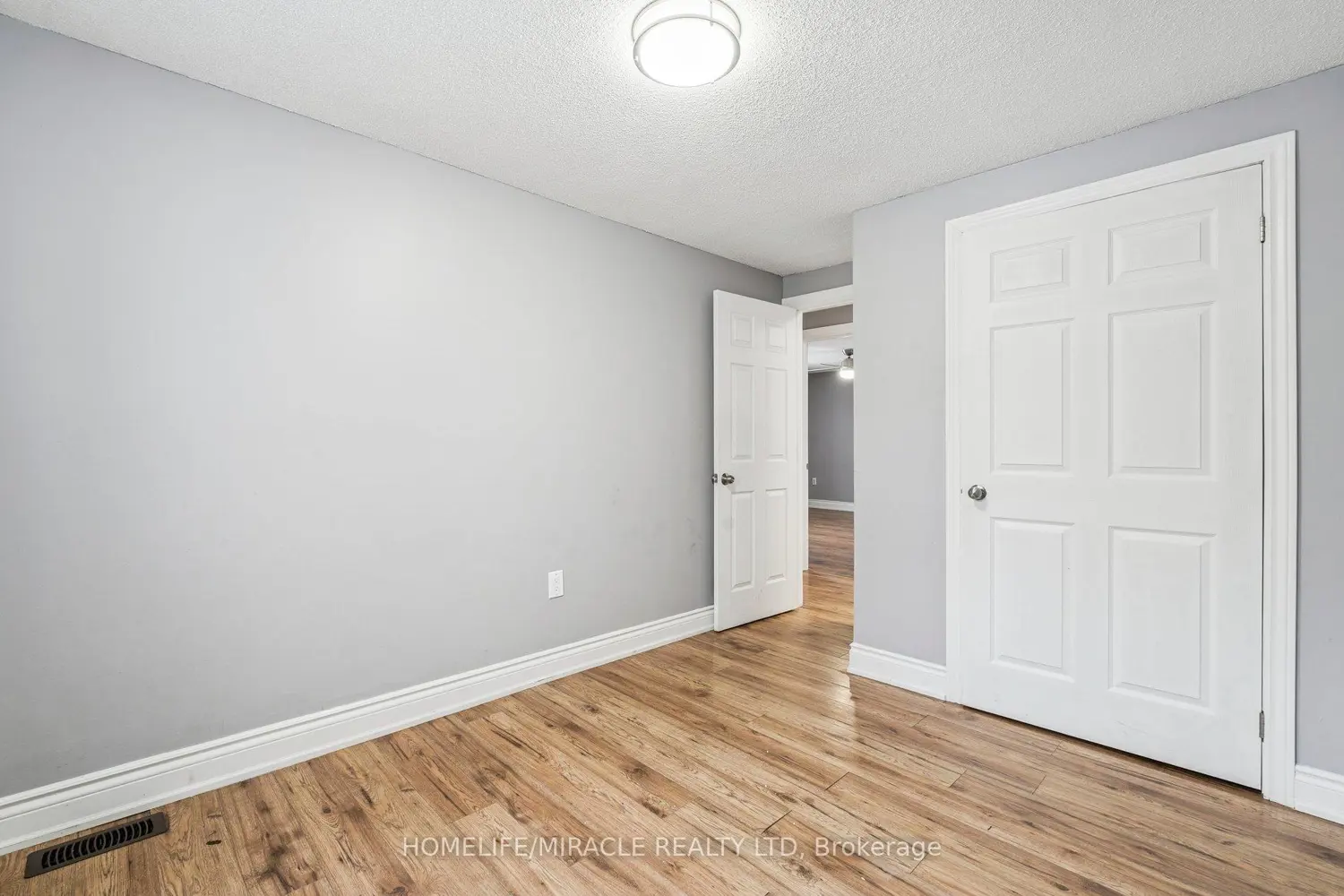 Additional image 19 of 147 Hickling Trail