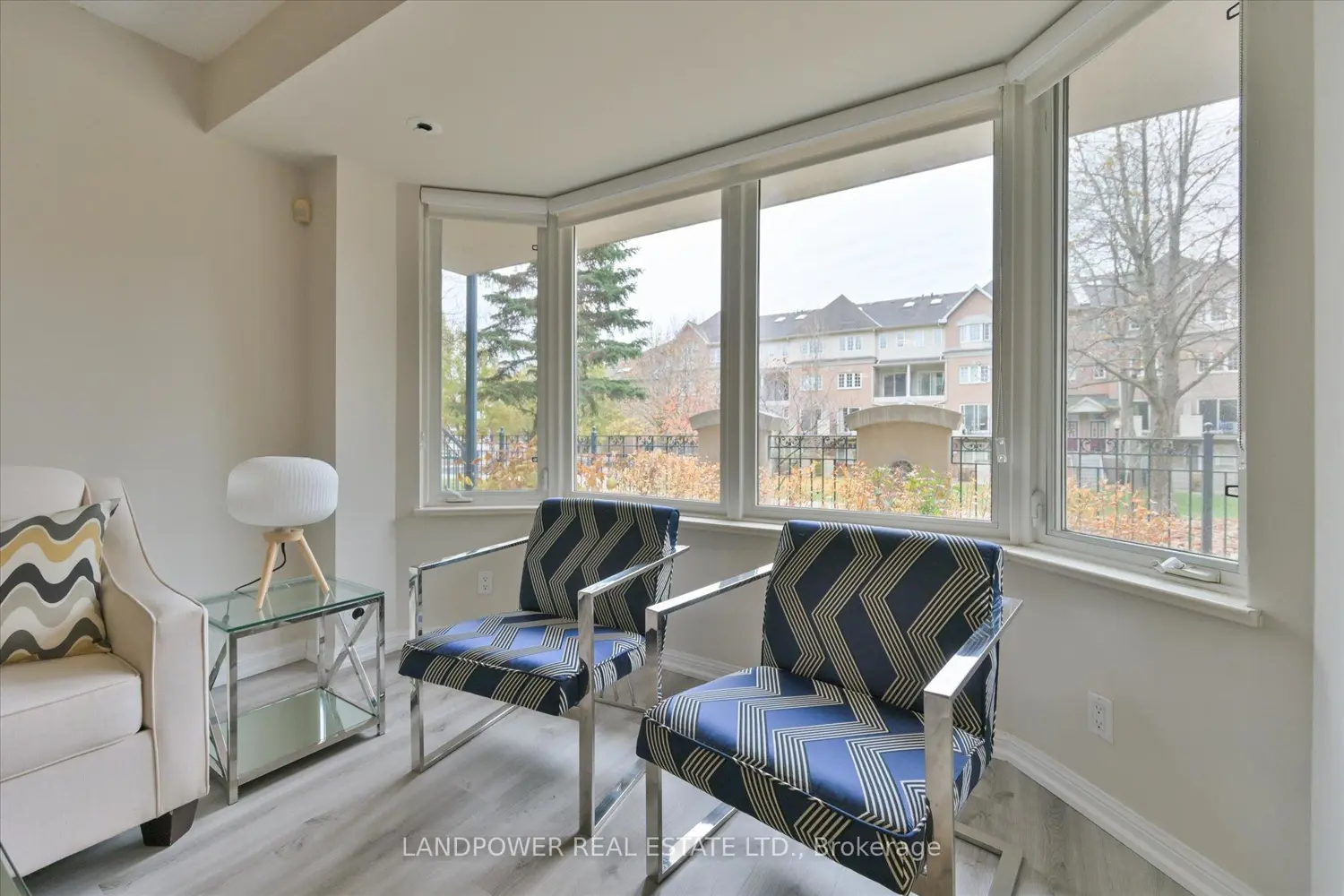Additional image 8 of 28 Sommerset Way 1231