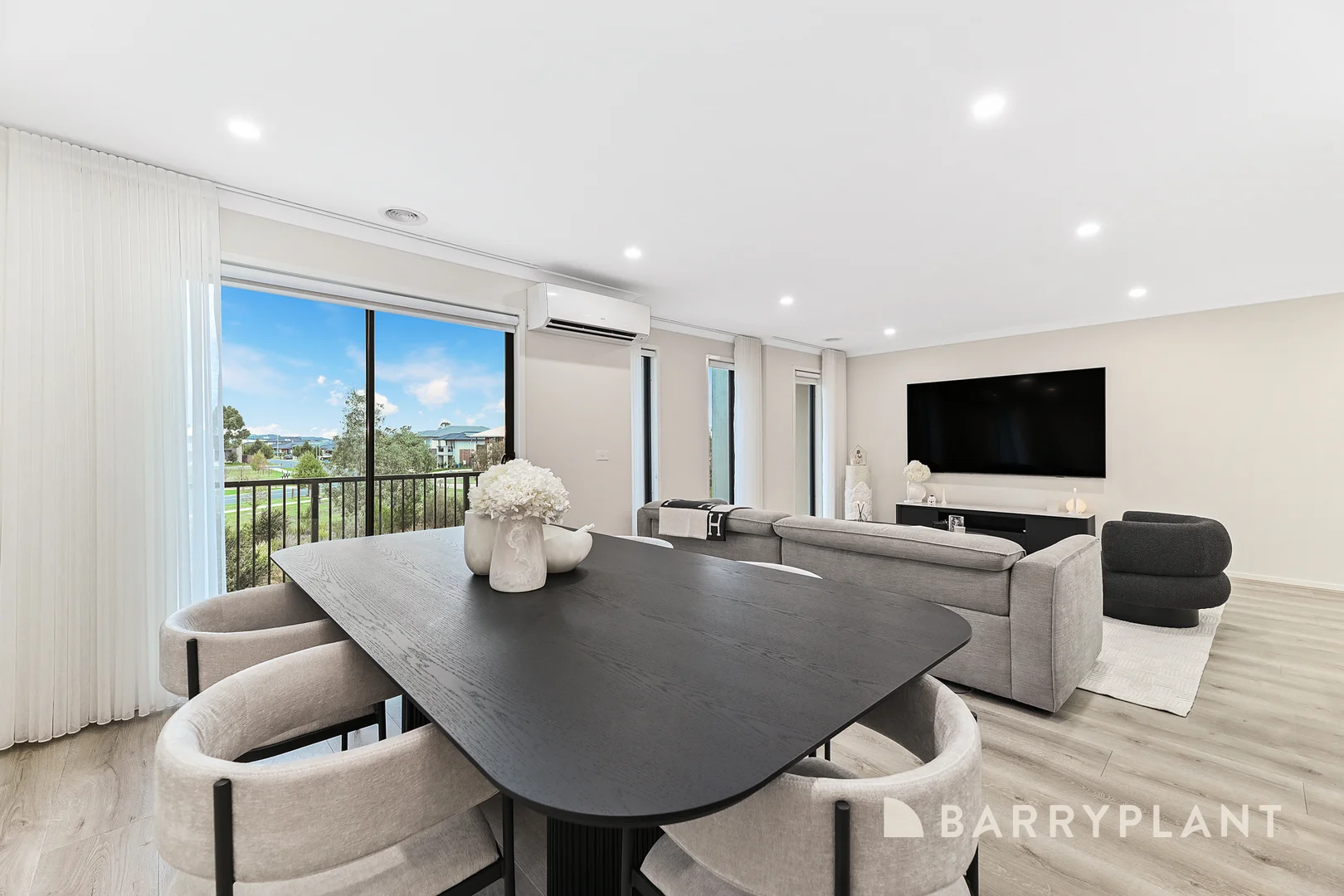 Additional image 8 of 14 Quintino Walk, Clyde North VIC 3978