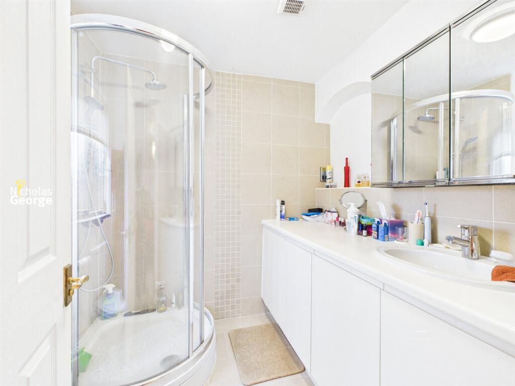 Additional image 17 of Foxes Meadow, Cotteridge, Birmingham, B30