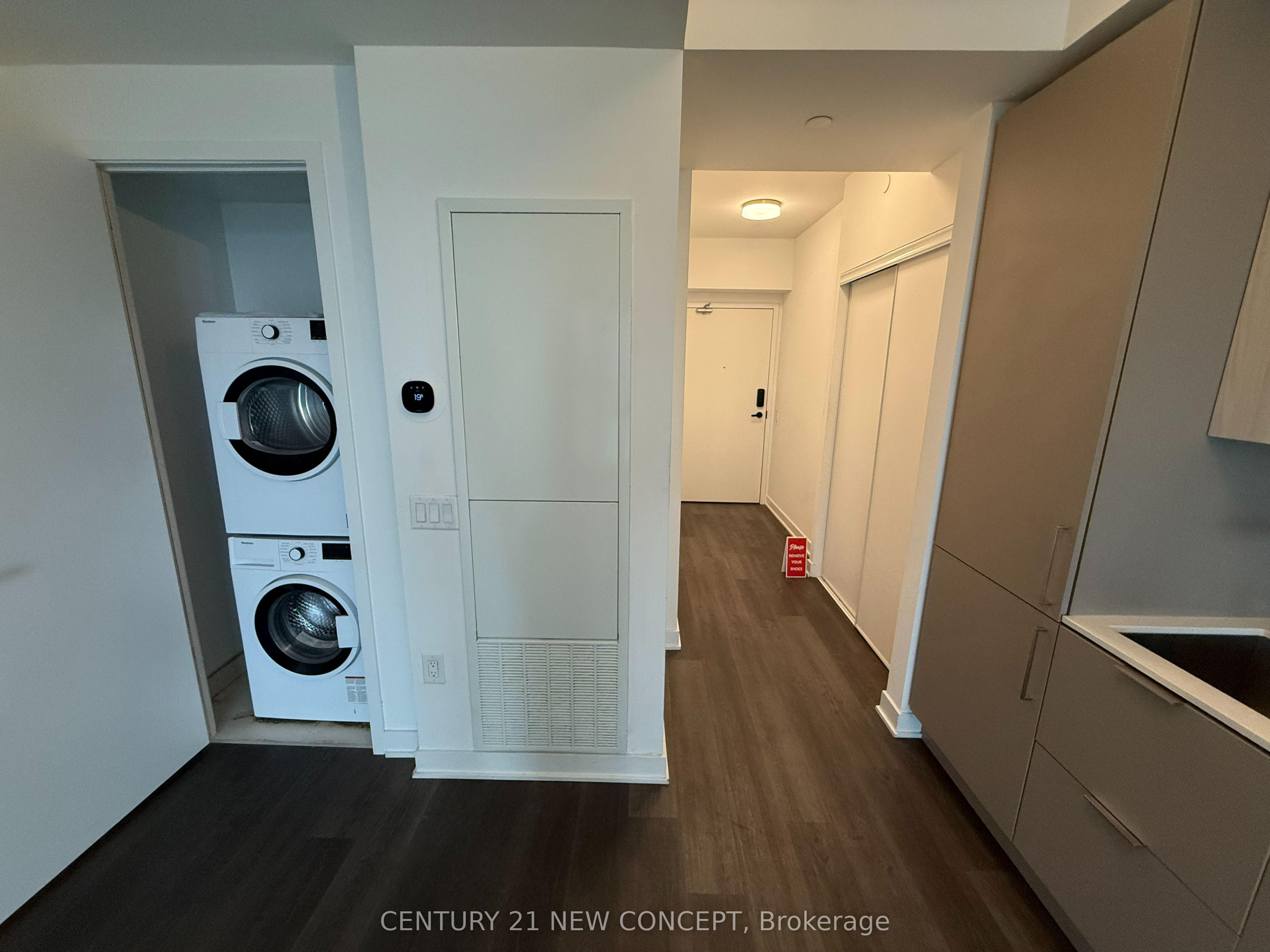 Additional image 4 of 1708-3900 Confederation Parkway, Mississauga, ON, L5B 0M3