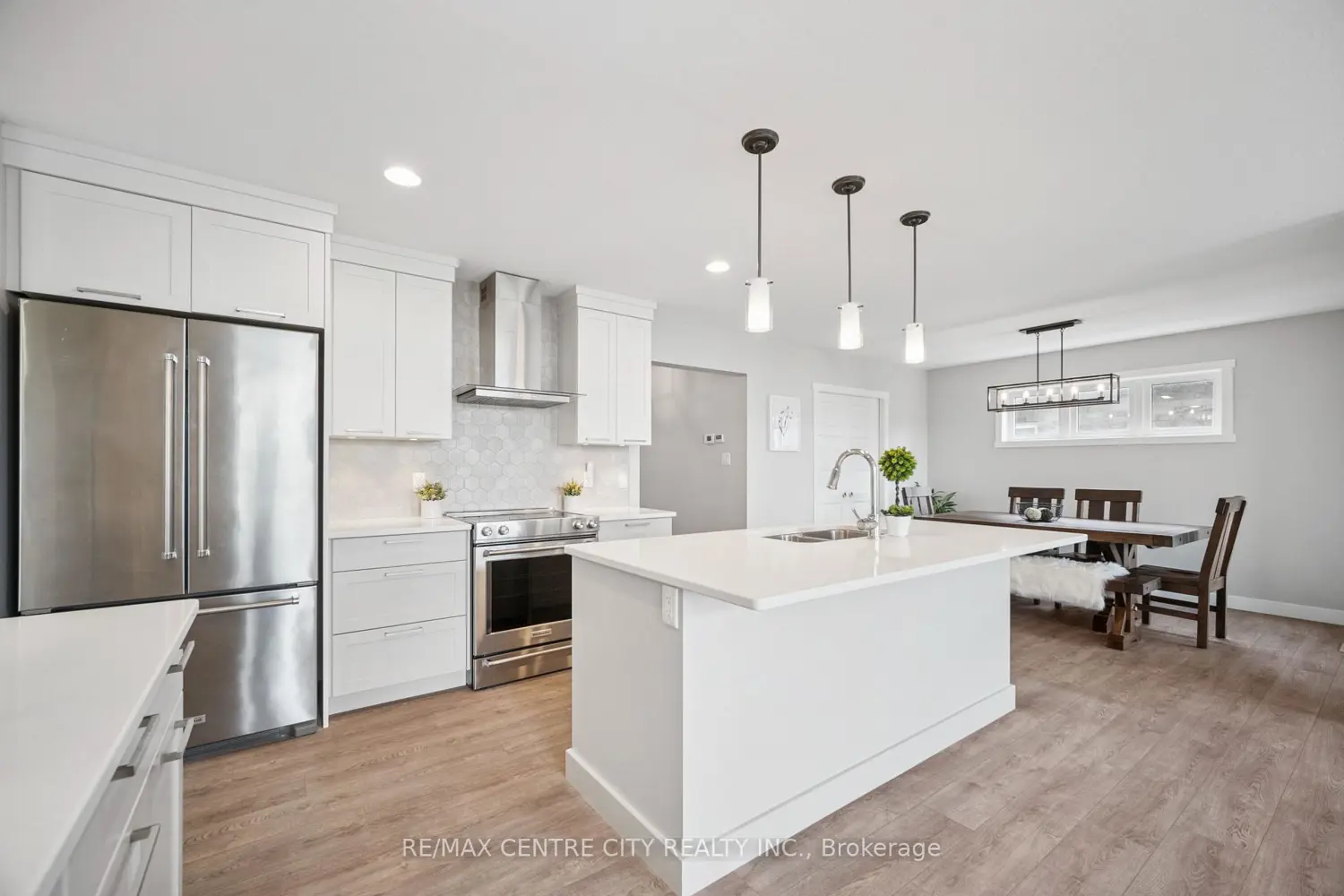 Additional image 3 of 24 Oakmont Street