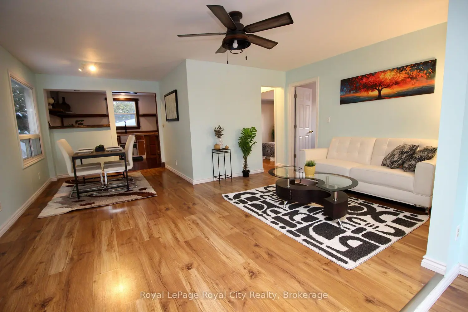 Additional image 3 of 28 Harpur Drive