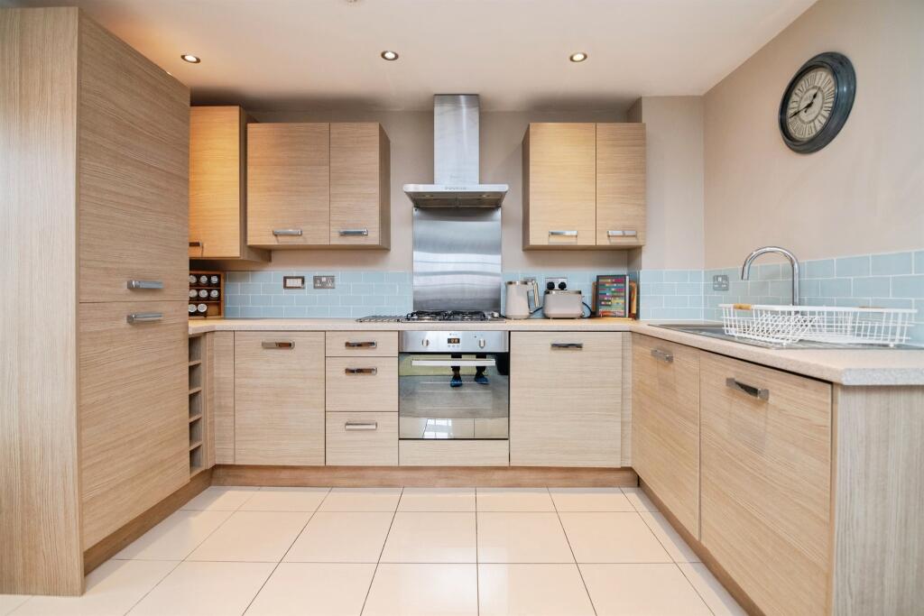 Additional image 14 of Horseshoe Crescent, Great Barr, Birmingham