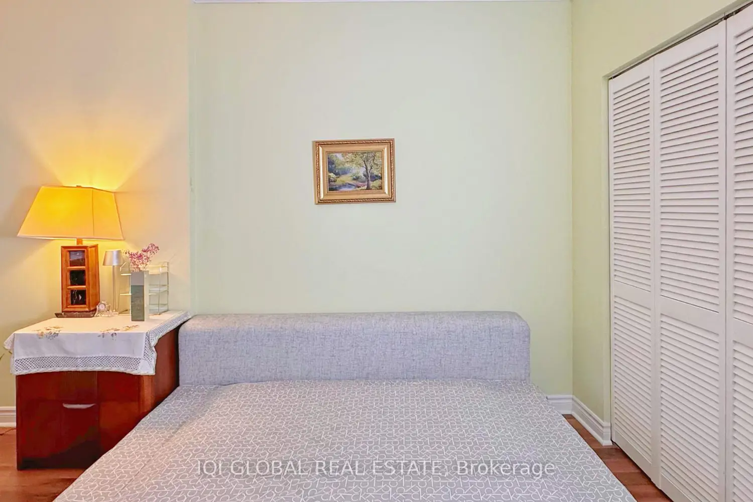 Additional image 8 of 2511 Lakeshore Road 109