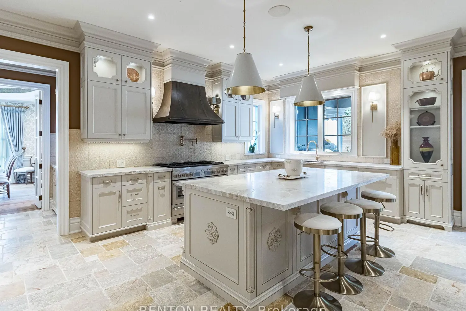 Additional image 2 of 1491 Watersedge Road