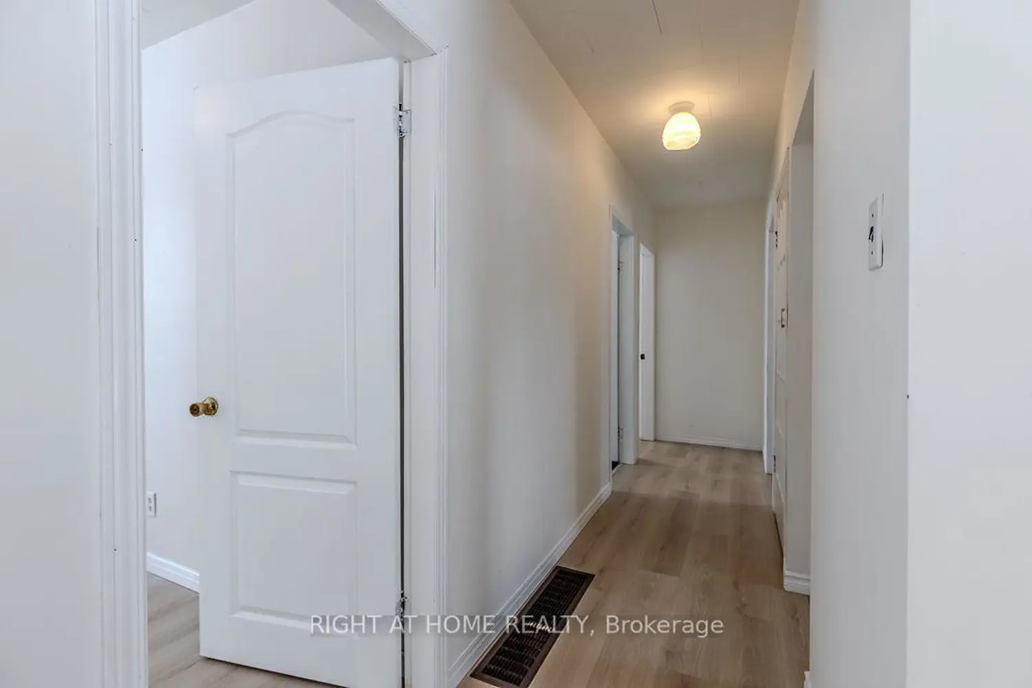 Additional image 18 of 28 Jackpine Street