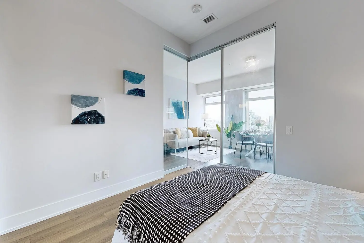 Additional image 12 of 111 St Clair Avenue 1128