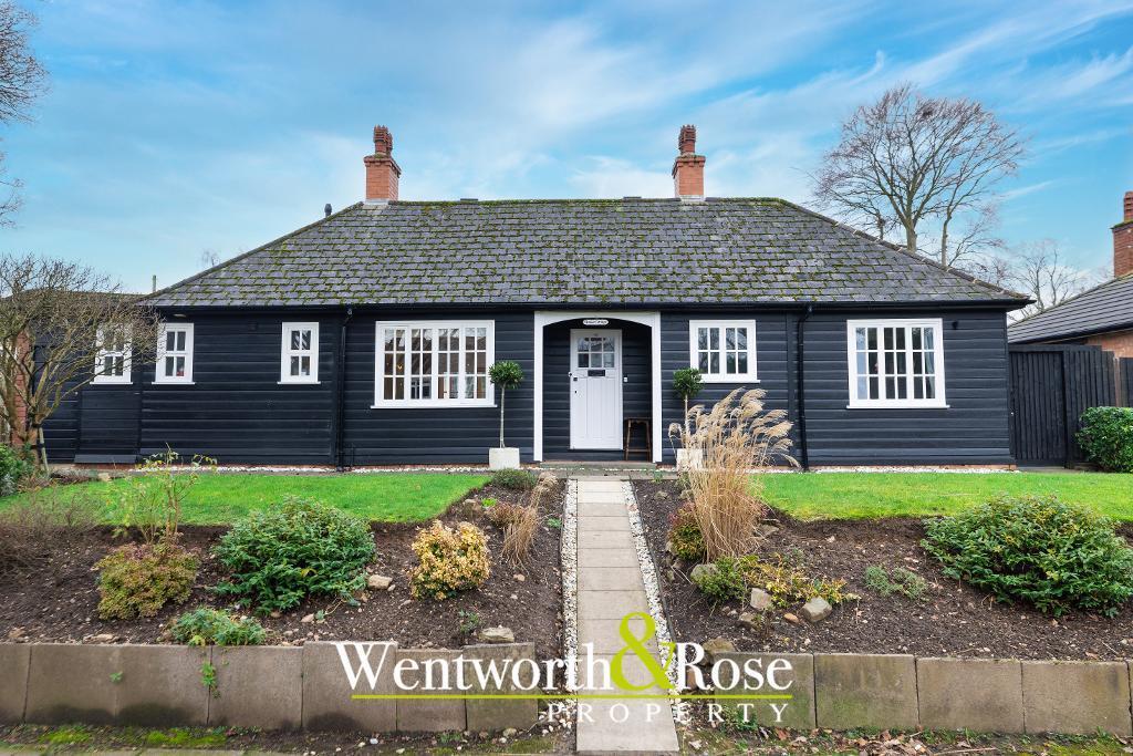 Hay Green Lane, Bournville, Birmingham, B30 1UP