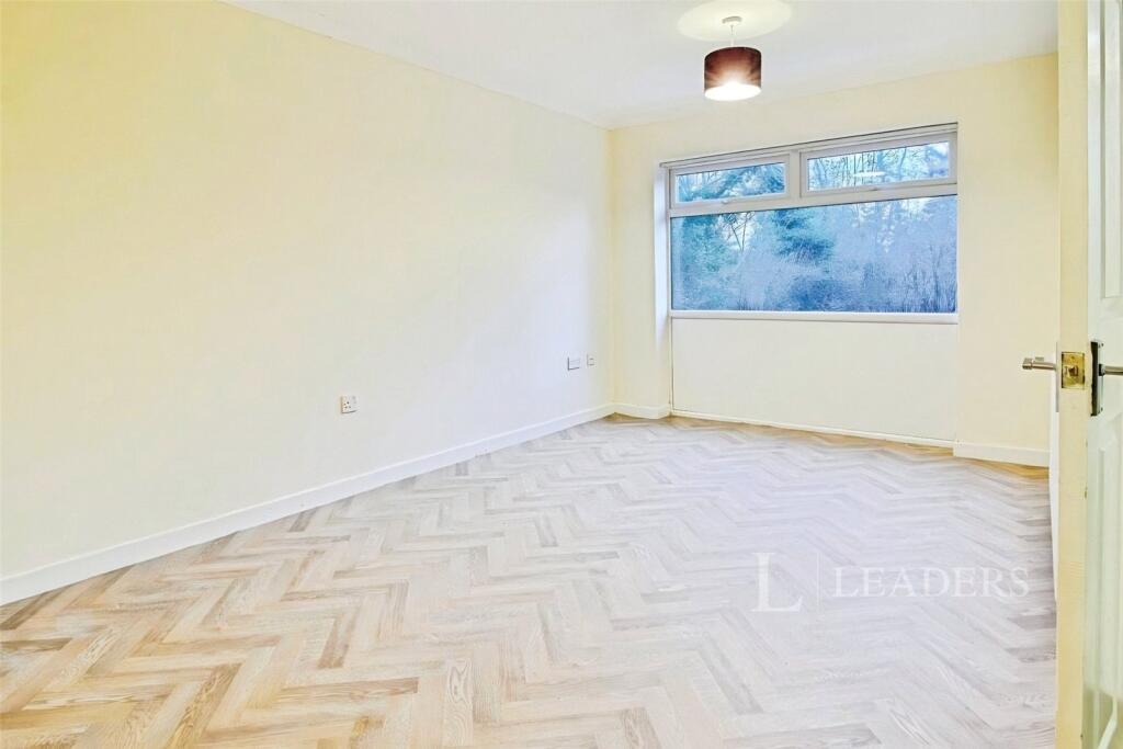 Additional image 5 of Muirfield Gardens, B38