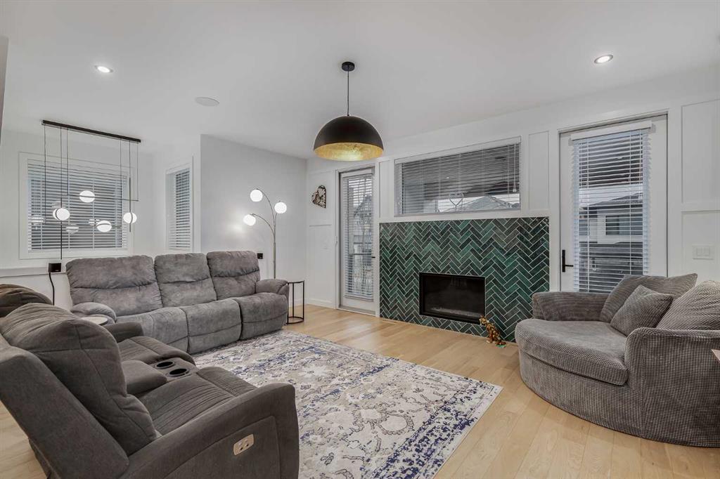 Additional image 3 of 44 Timberline Way SW, Calgary, AB, T3H0W3