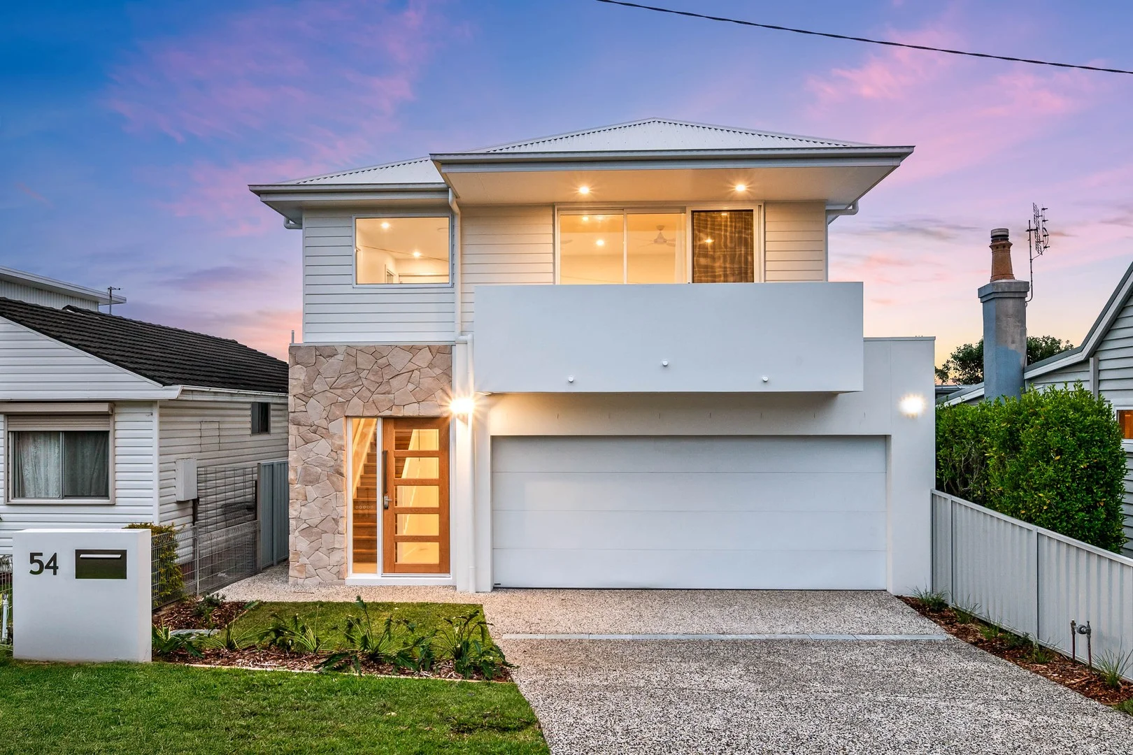 54 Cowlishaw Street, Redhead NSW 2290