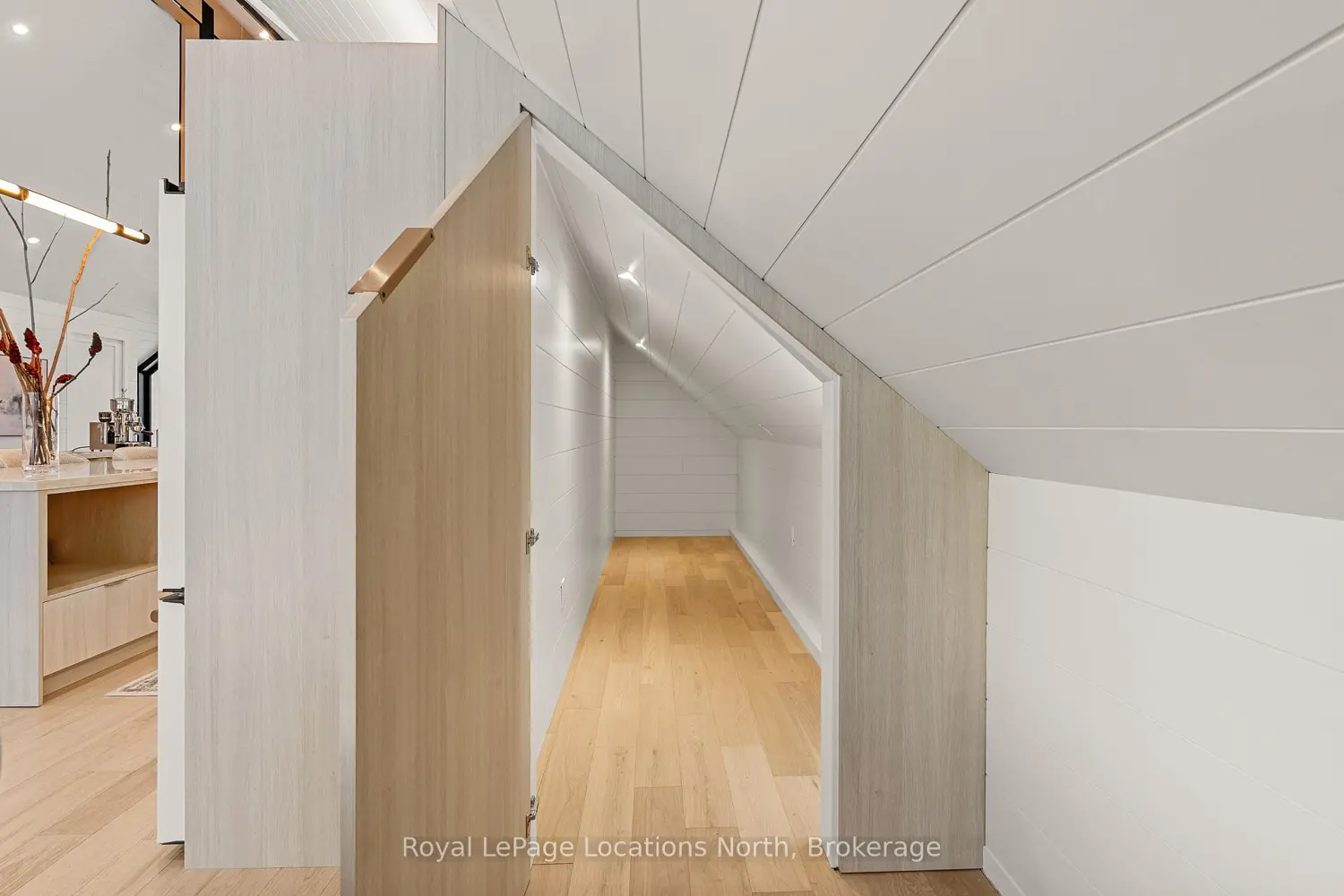 Additional image 3 of 111 Slabtown Road