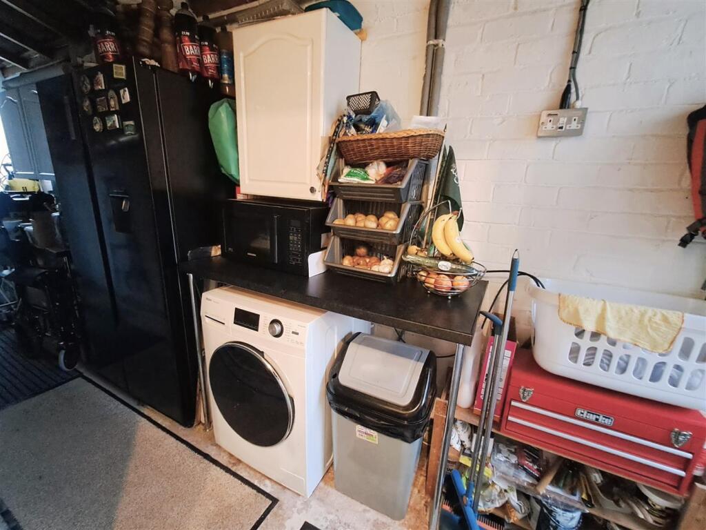 Additional image 5 of Willclare Road, Sheldon, Birmingham