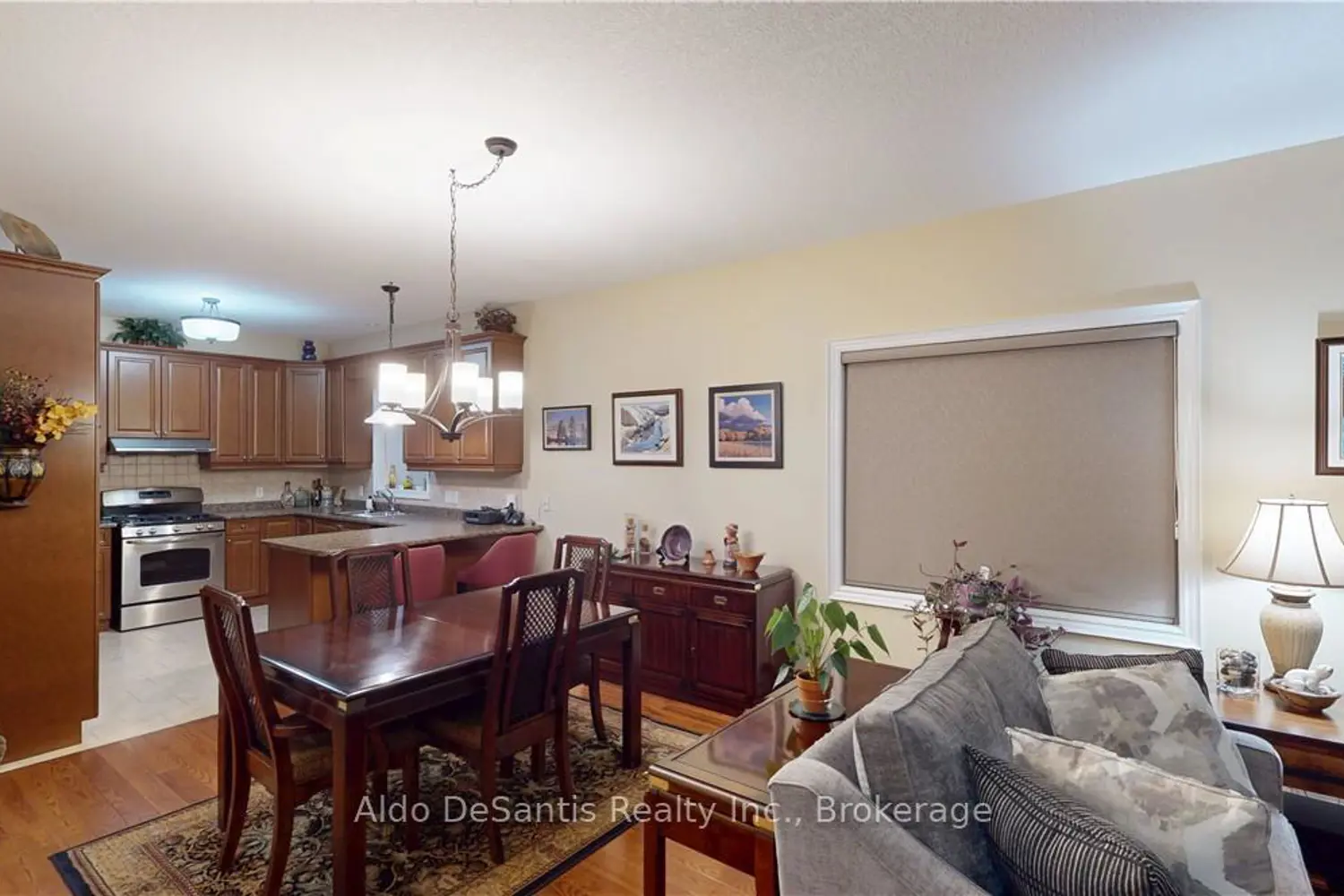 Additional image 2 of 39 Showcase Drive