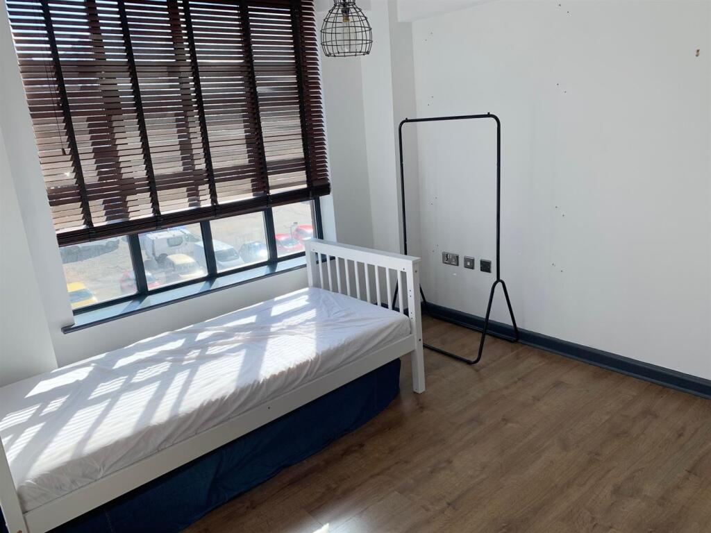 Additional image 16 of Maxim 28, 21 Lionel Street, Birmingham, B3