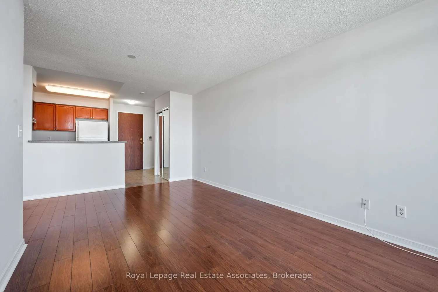 Additional image 4 of 2545 Erin Centre Boulevard 1713