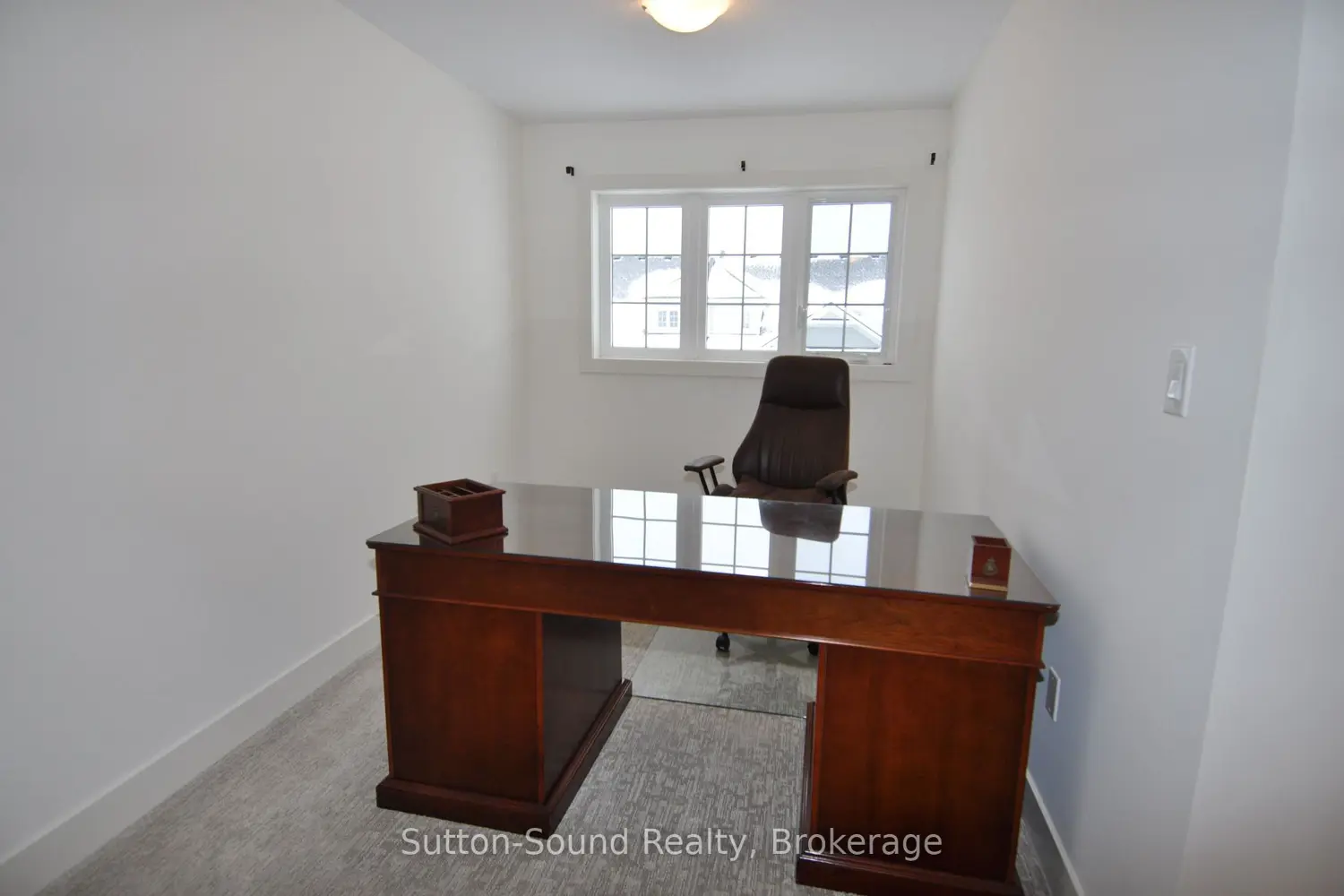 Additional image 3 of 306 Sandpiper Lane