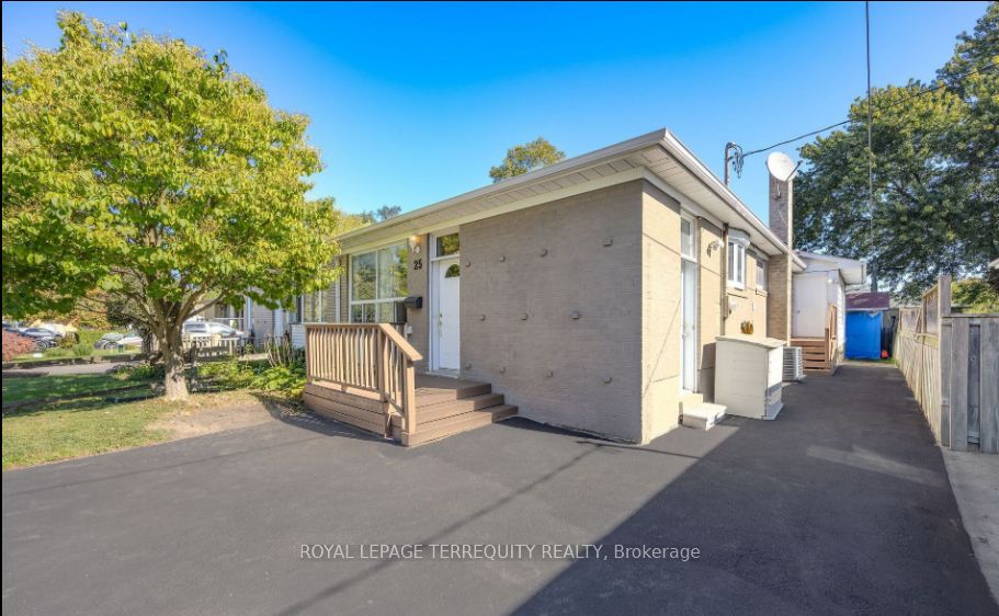 25 Bailey Crescent, Aurora, ON, L4G 2B2