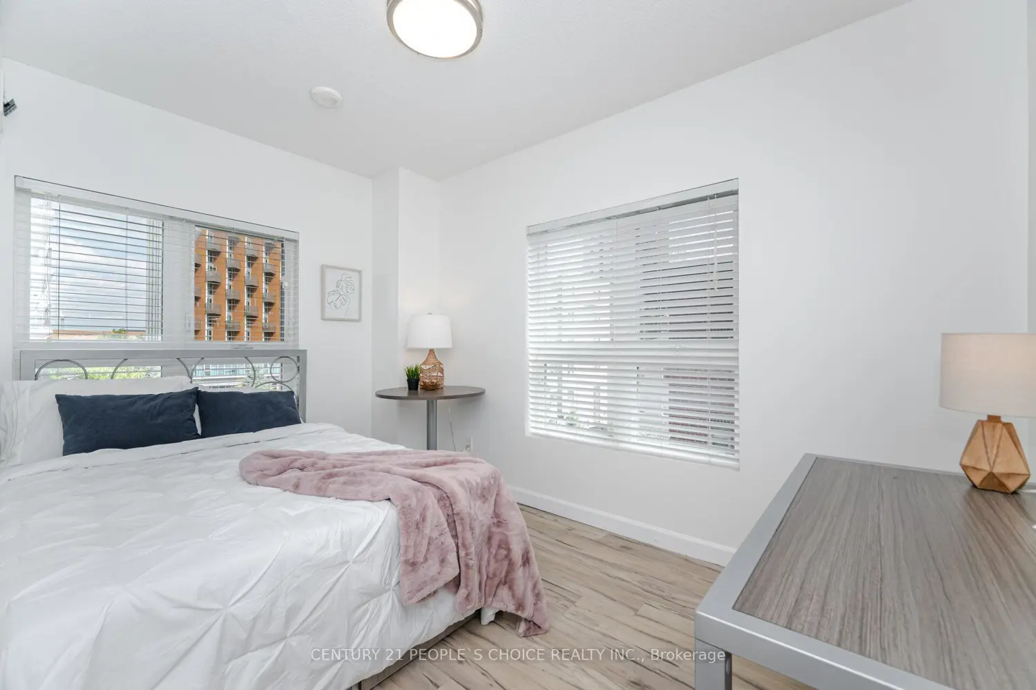 Additional image 11 of 258 A Sunview Street 1316