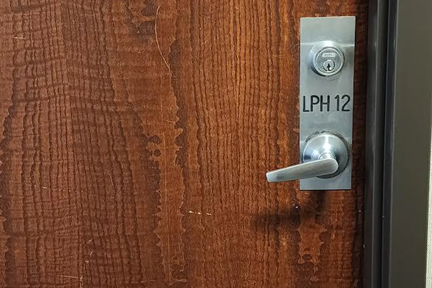 Additional image 2 of 16 Harrison Garden Boulevard Lph12