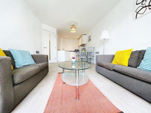 I-Land, 41 Essex Street B5