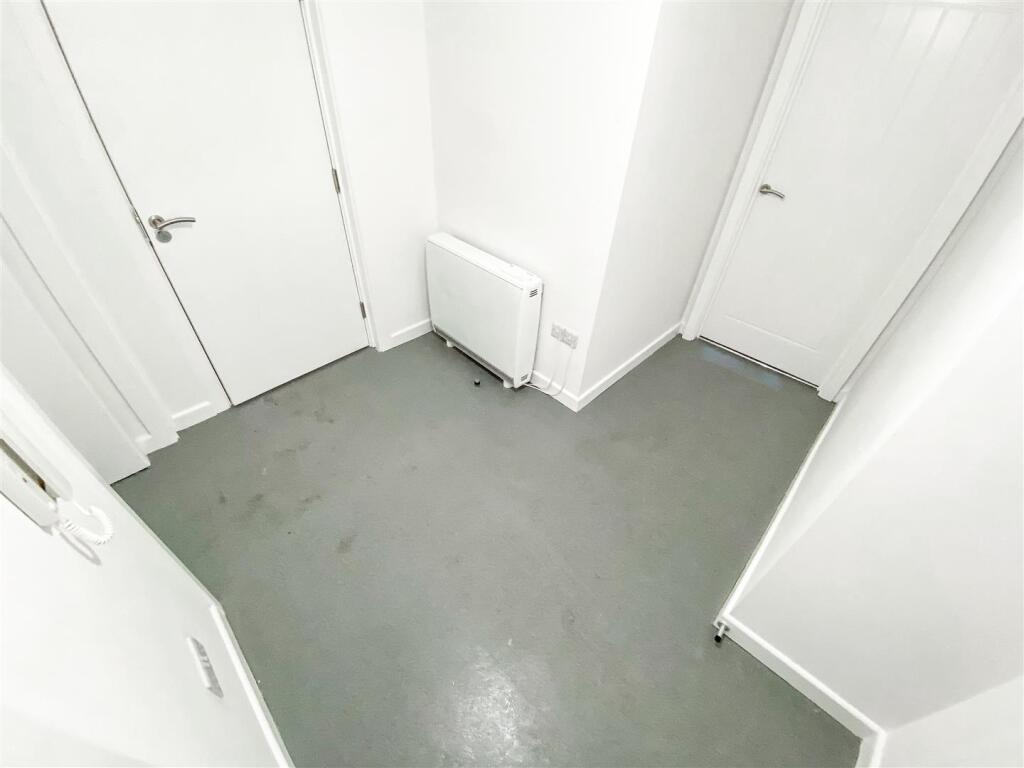 Additional image 8 of Stratford Road, Hall Green, Birmingham