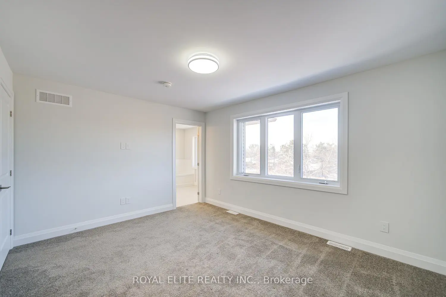 Additional image 9 of 13 Lilly's Court