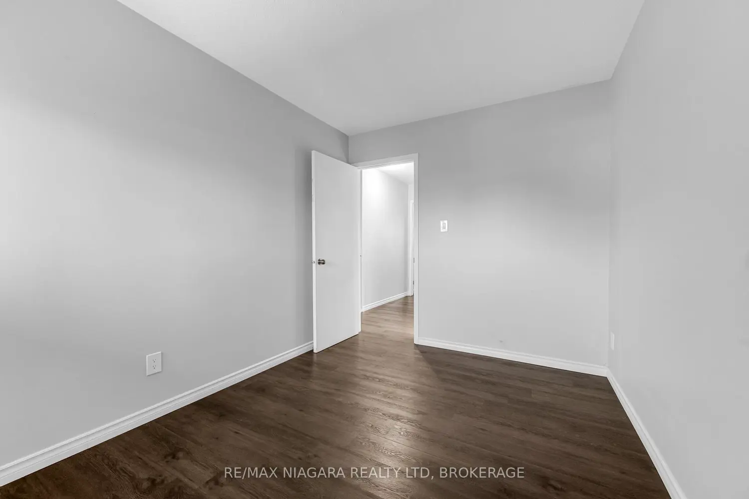 Additional image 17 of 100 Brownleigh Avenue 244