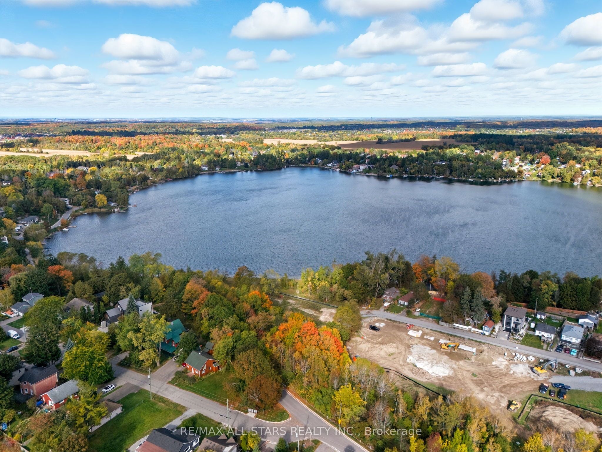 Additional image 4 of 1 Valley Road, Whitchurch-stouffville, ON, L4A 2X7