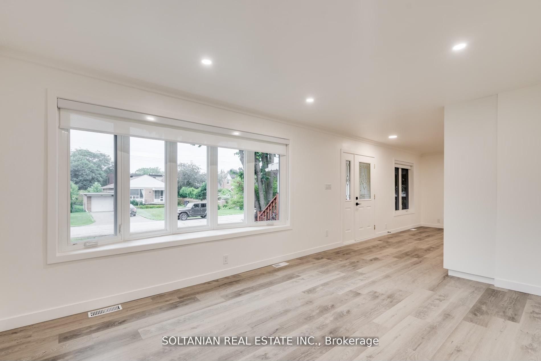 Additional image 6 of 35 Cheshire Drive, Toronto, ON, M9B 2N7