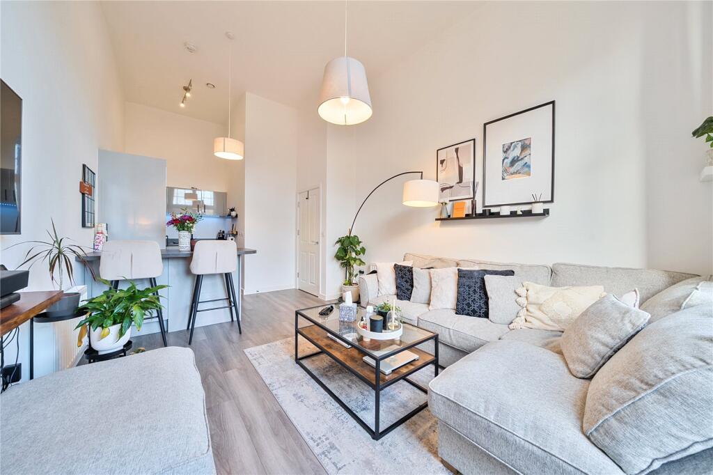 Additional image 3 of New House Farm Drive, Northfield, Birmingham