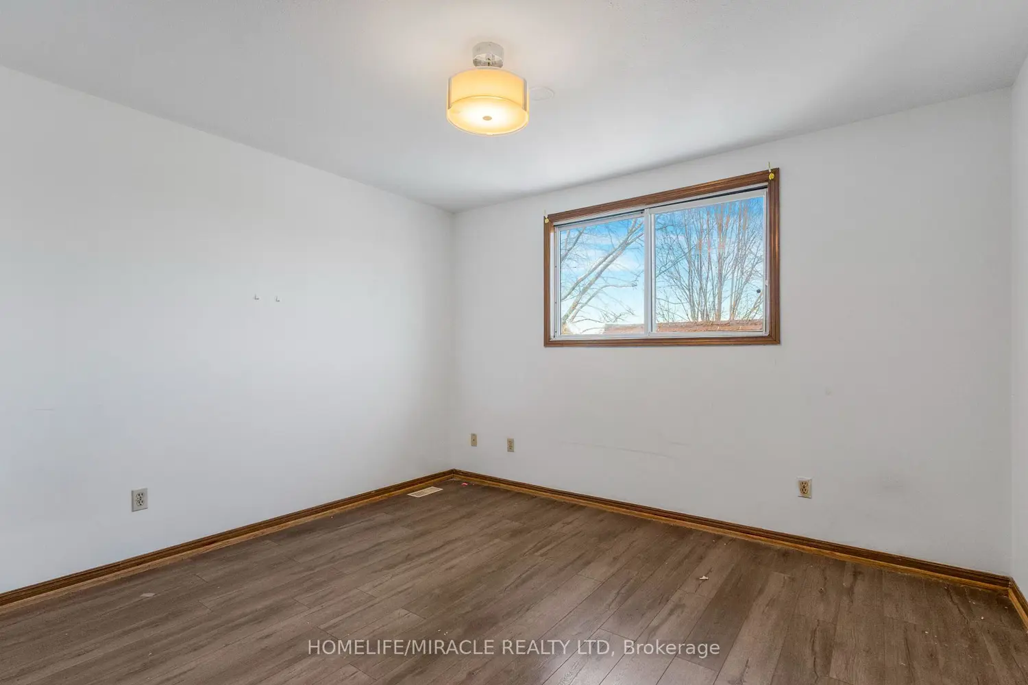 Additional image 12 of 4 Eastwood Drive