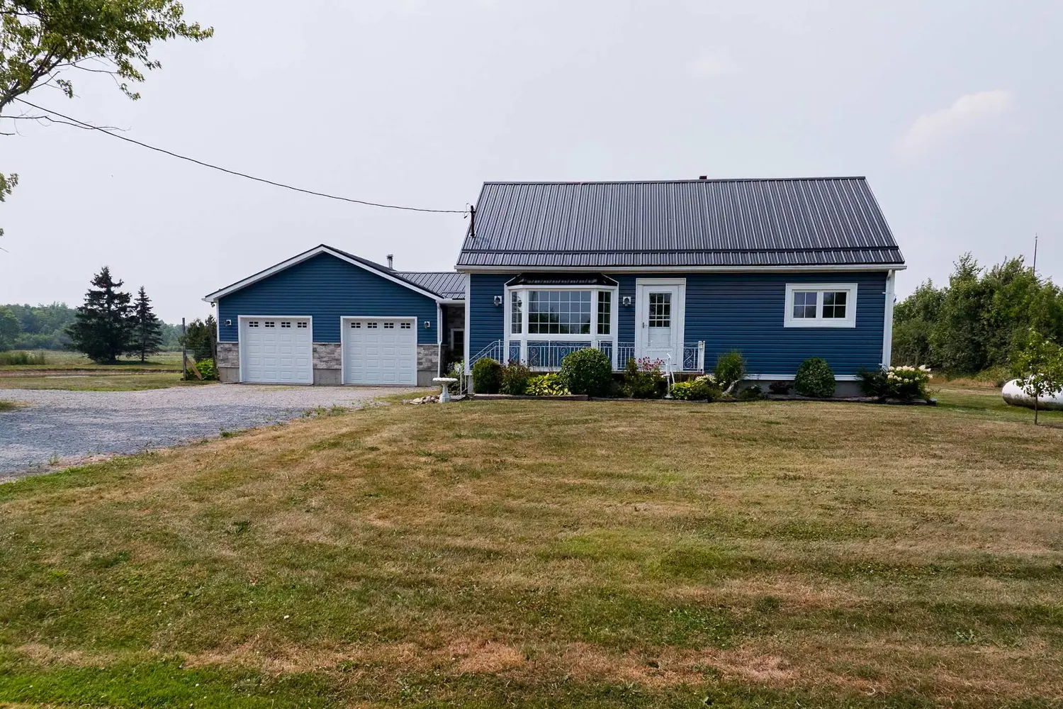 2227 Burger Road photo 3