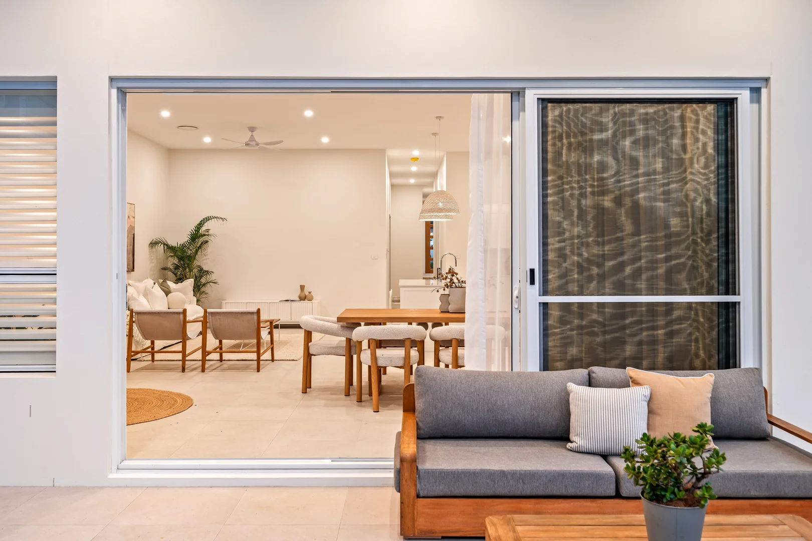 Additional image 7 of 54 Cowlishaw Street, Redhead NSW 2290