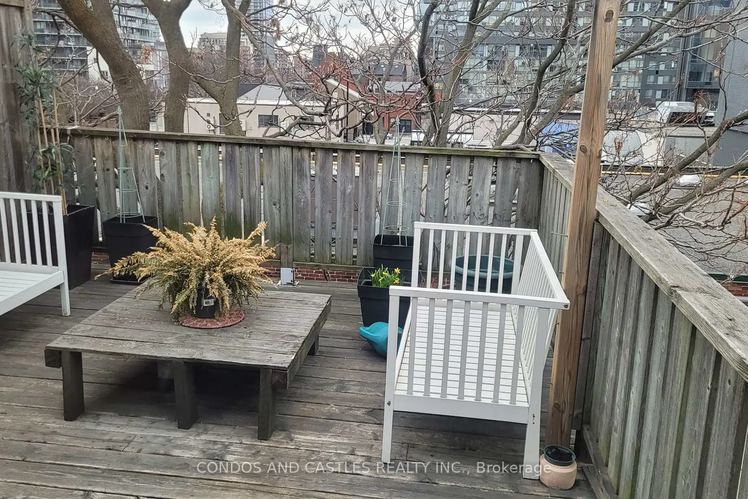 Additional image 4 of 467 Richmond Street