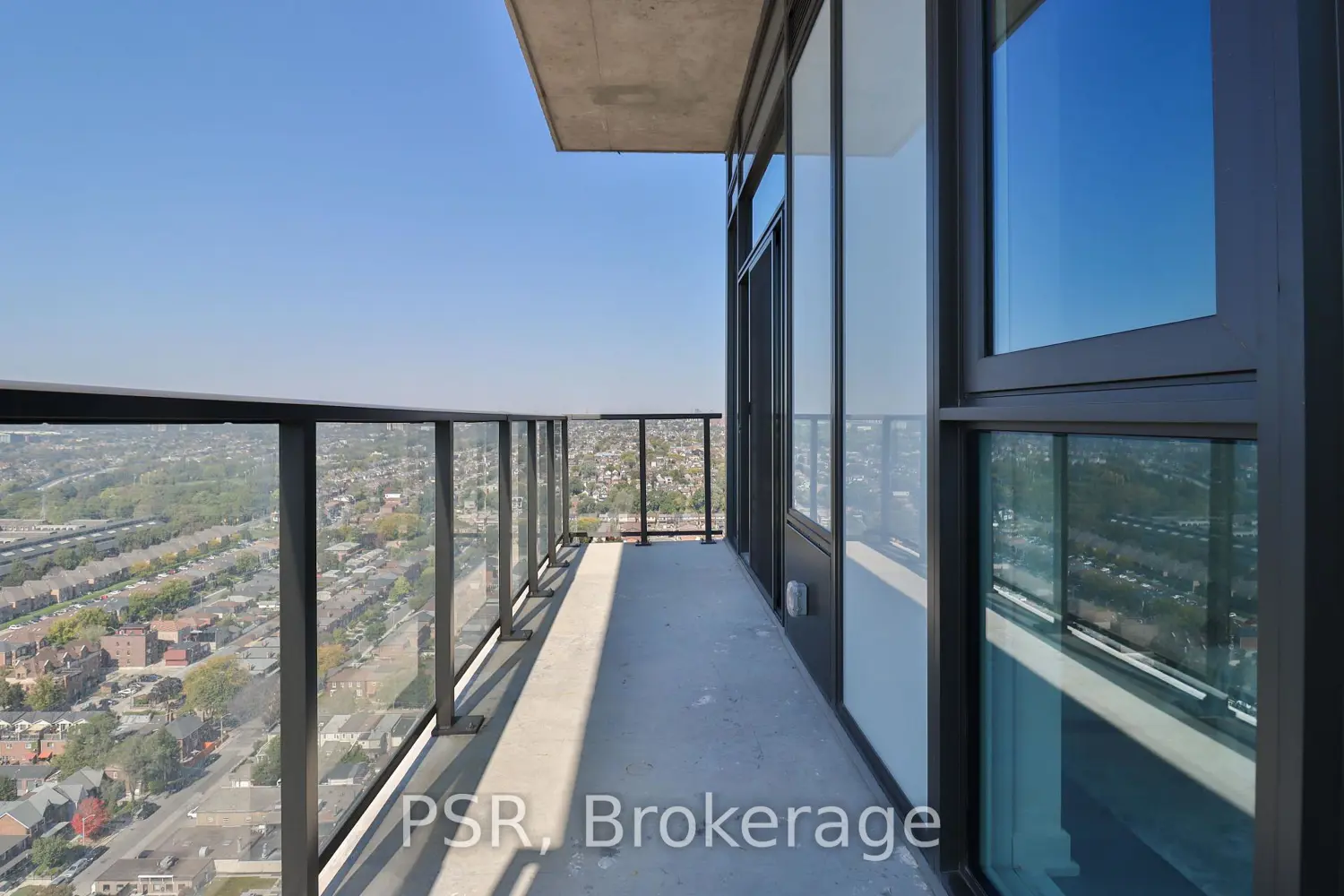Additional image 11 of 1285 Dupont Street 2904