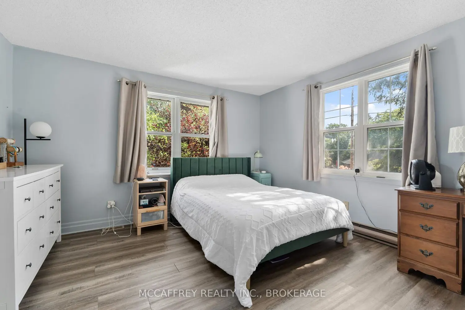 Additional image 11 of 1 Slash Road