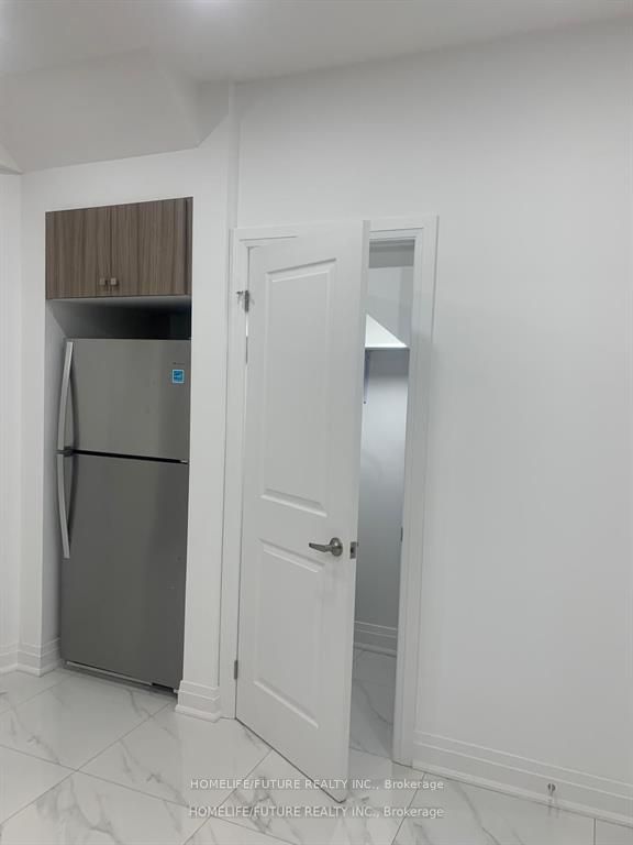 Additional image 6 of Bsmt-2623 Apricot Lane, Pickering, ON, L1X 0M5