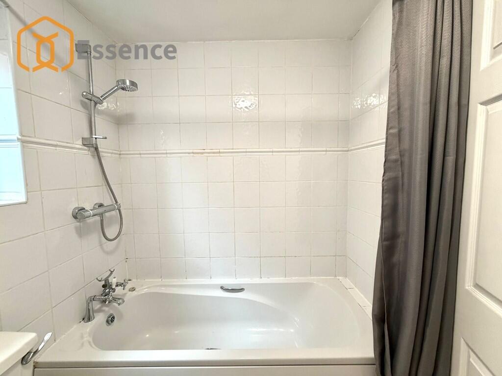 Additional image 25 of Elmfield Avenue, Walmley, B24