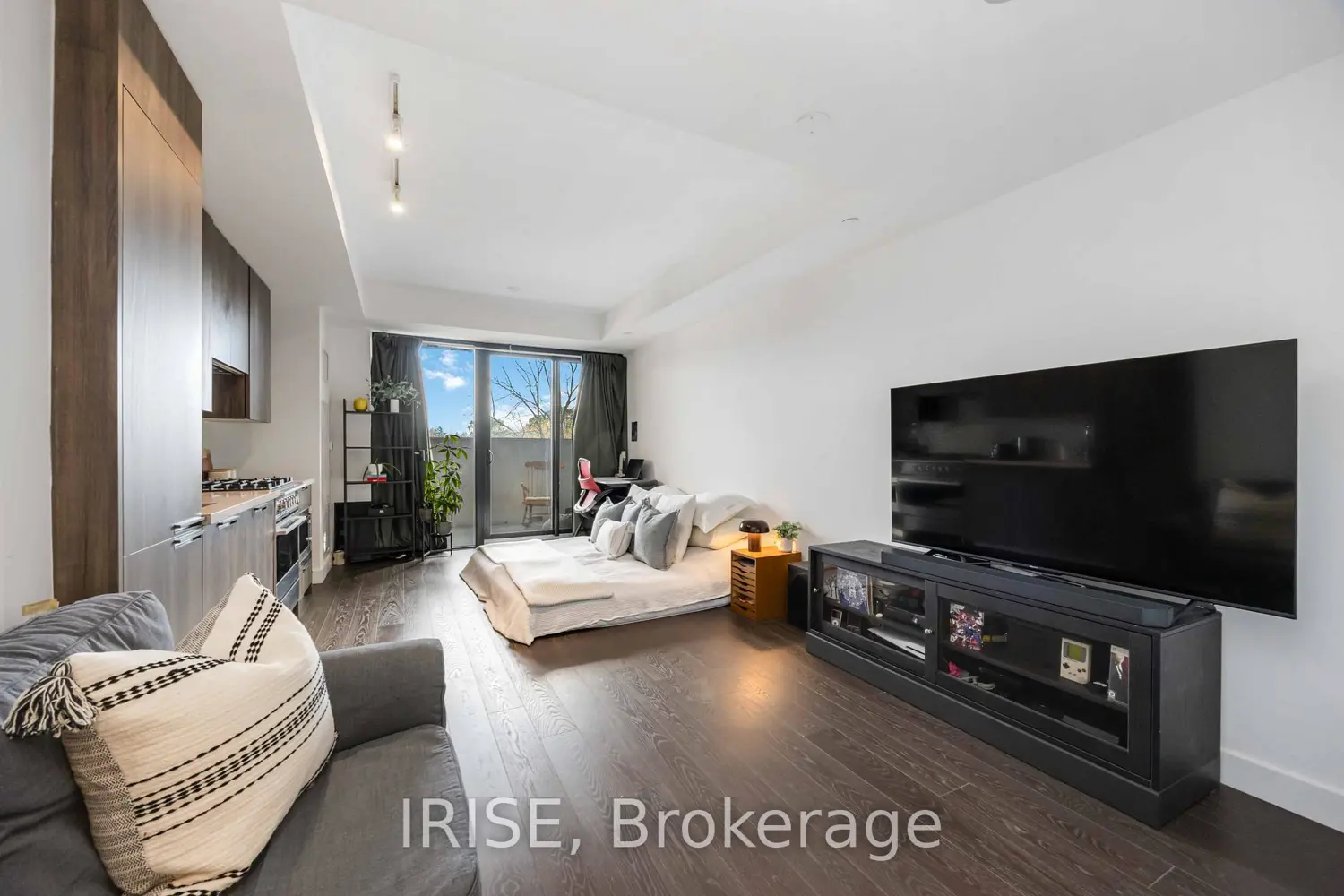 Additional image 4 of 160 Kingsway Crescent 416