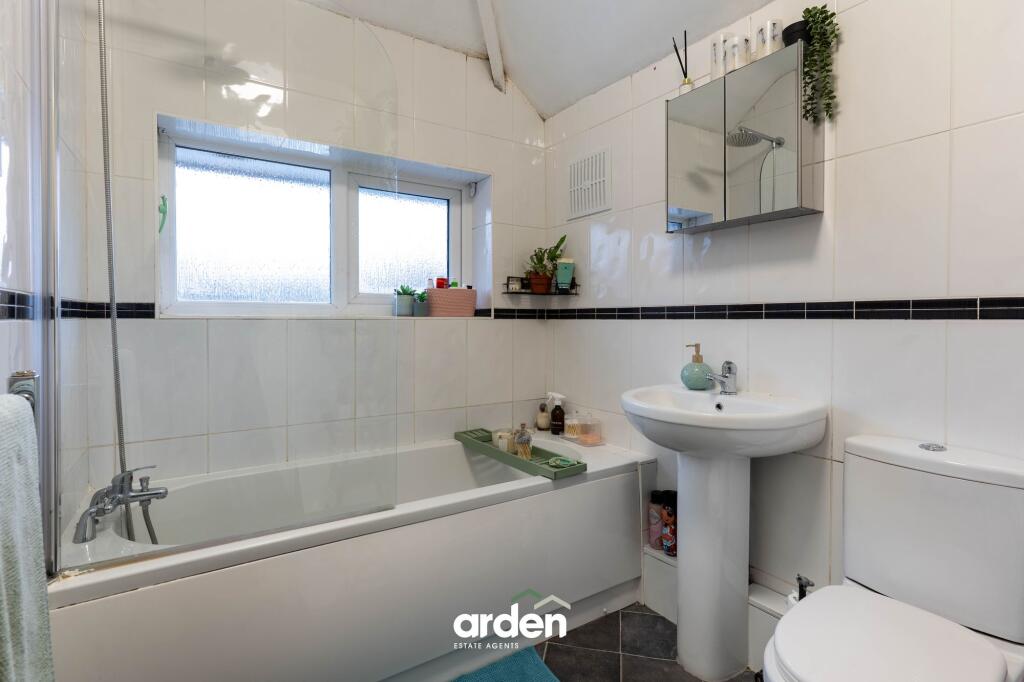 Additional image 9 of The Grove, Cofton Hackett, B45