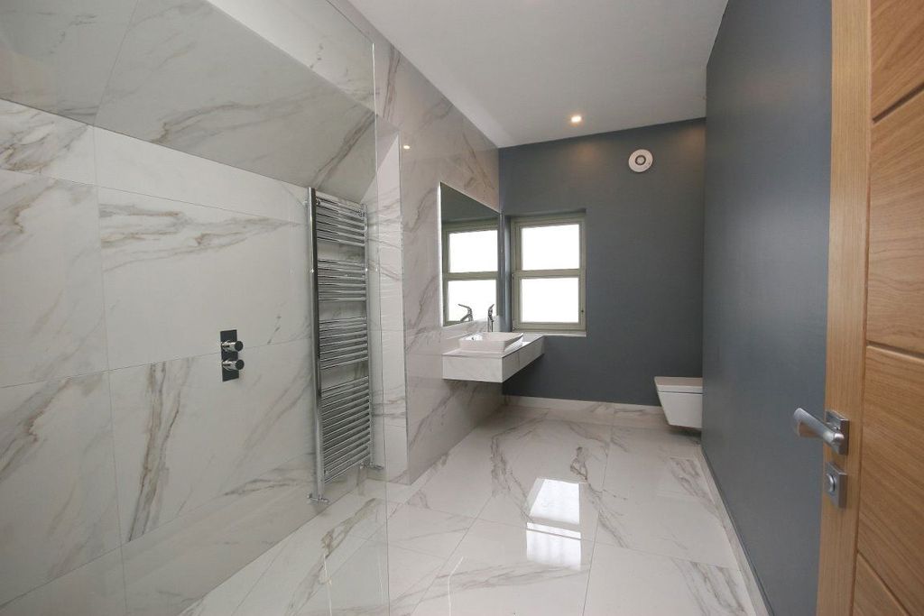 Additional image 23 of 6 bed detached house to rentLauriston Farm Road, Edinburgh EH4
